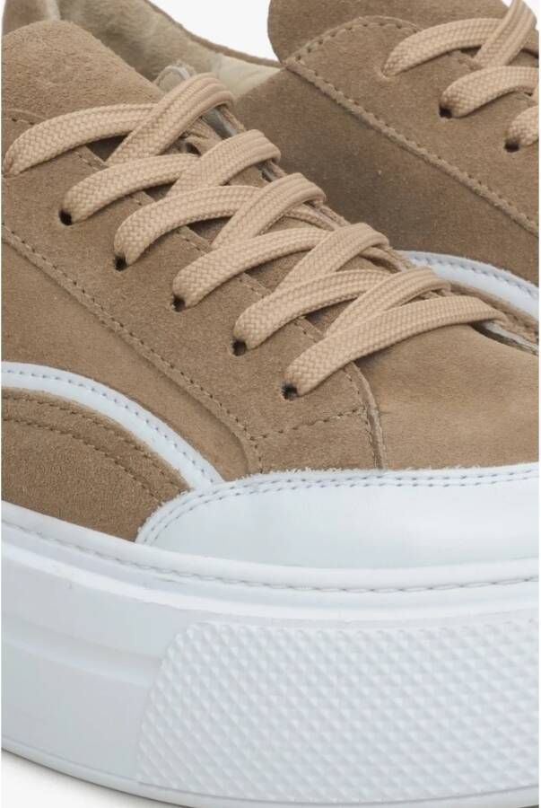 Estro Dames Bruine Lage Sneakers gemaakt van Echt Italiaans Velours Er00115644 Brown Dames