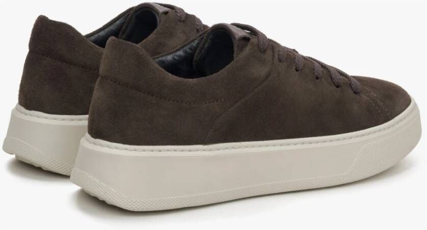 Estro Dames Donkerbruine Lage Sneakers gemaakt van Premium Italiaans Echt Velours Brown Dames