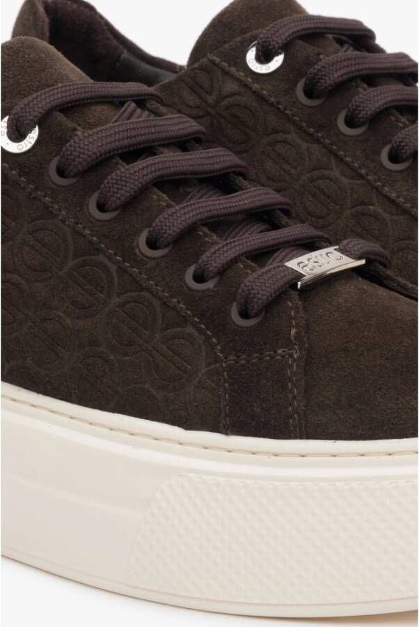 Estro Donkerbruine damessneakers gemaakt van echt velours met dikke zool Brown Dames