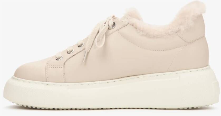 Estro Lichtbeige lage winter sneakers voor dames met bontvoering Beige Dames