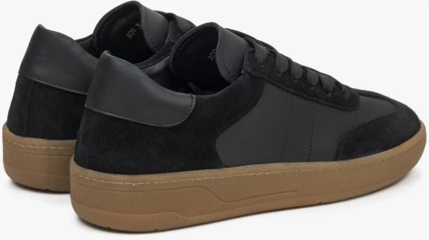 Estro Dames Zwarte Lage Sneakers gemaakt van Italiaans Echt Leer en Velours Er00115841 Black Dames