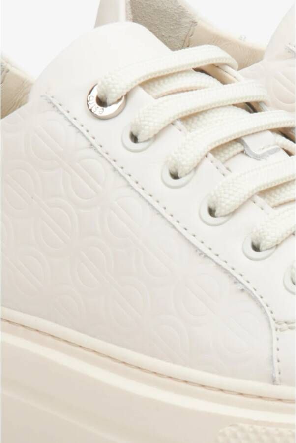 Estro Dames Lichtbeige Sneakers gemaakt van Echt Leer met Dikke Zool Er00114398 Beige Dames