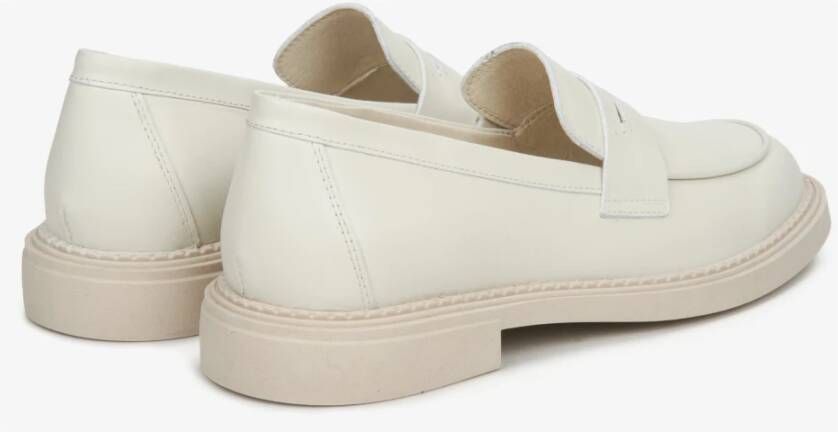 Estro Dames Licht Beige Penny Loafers gemaakt van Echt Leer Er00114531 Beige Dames