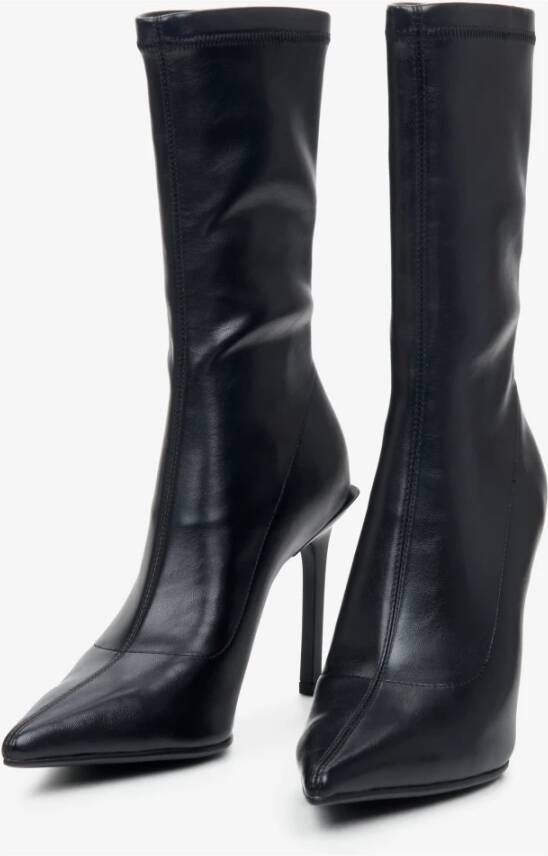 Estro Zwarte Leren Stiletto Enkellaarzen met Elastisch Bovenwerk Er00113949 Black Dames