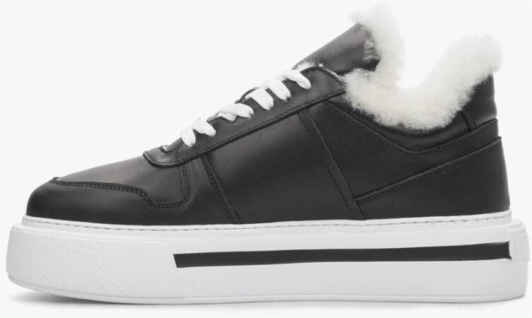 Estro Dames Zwarte Leren Lage Sneakers met Bontvoering voor de Winter Er00111980 Black Dames