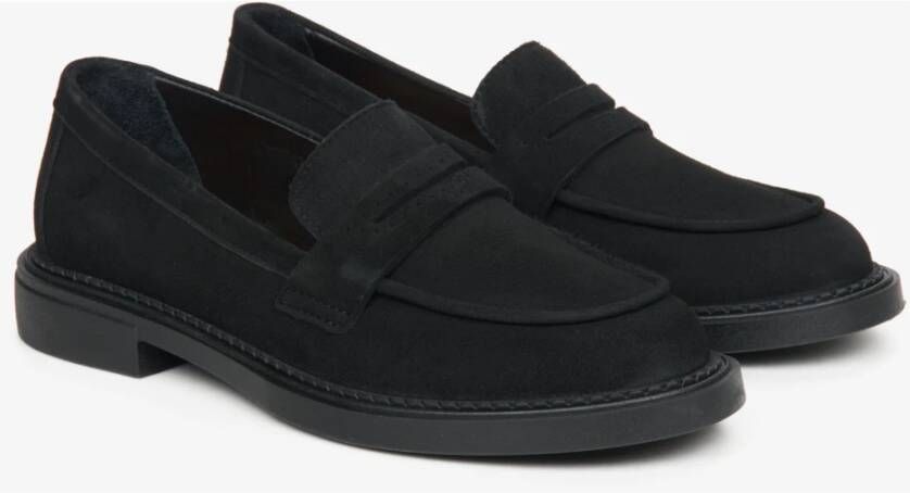 Estro Zwarte Penny Loafers voor Dames gemaakt van Echt Velours Er00114532 Black Dames