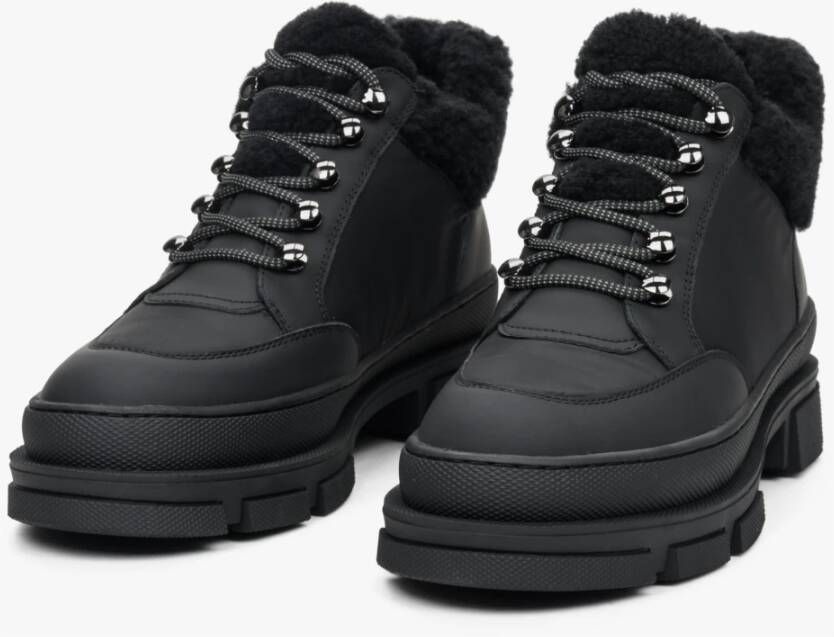 Estro Zwarte Dames Veterschoenen voor de Winter met Echt Bont Er00112245 Black Dames