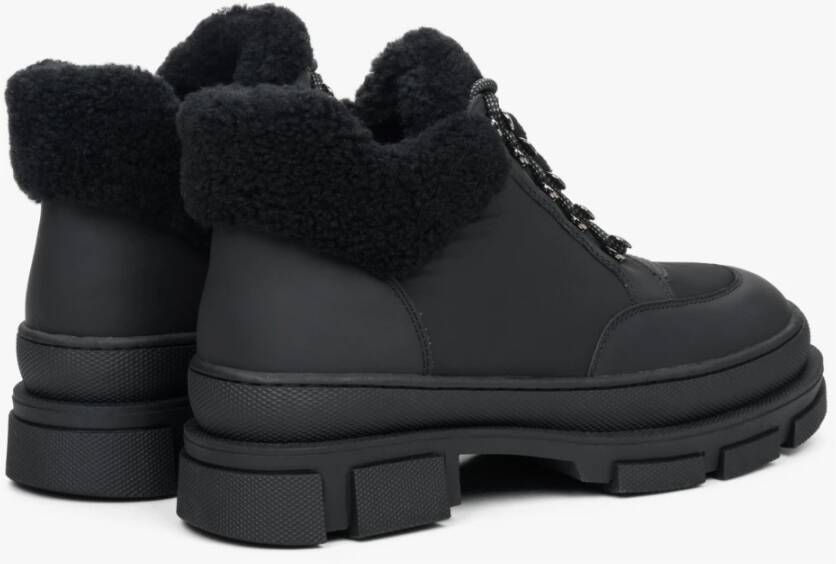 Estro Zwarte Dames Veterschoenen voor de Winter met Echt Bont Er00112245 Black Dames