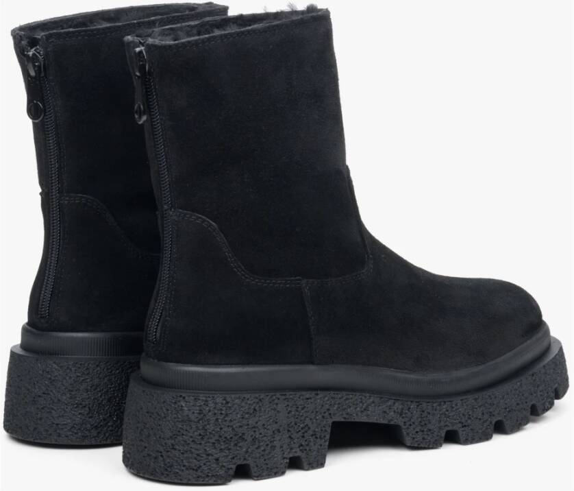 Estro Zwarte Velours Enkellaarzen voor de Winter Er00113908 Black Dames