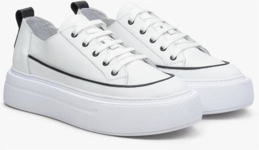 Estro Dames Witte Lage Top Leren Sneakers Er00113496 White Dames