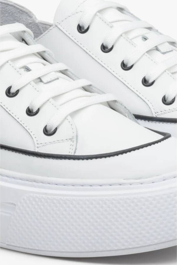 Estro Dames Witte Lage Top Leren Sneakers Er00113496 White Dames