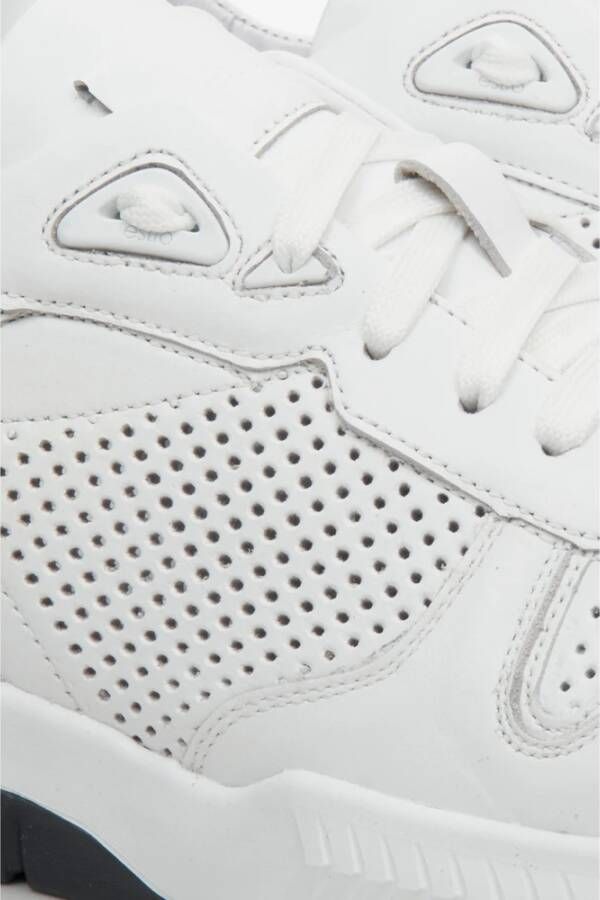 Estro Heren Witte Geperforeerde Sneakers Er00112952 White Heren