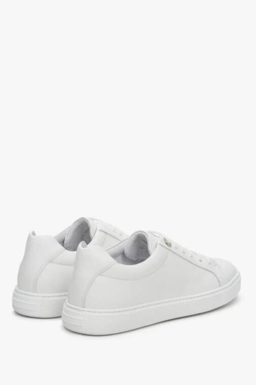 Estro Dames Witte Lage Sneakers gemaakt van Echt Leer Er00111149 White Dames