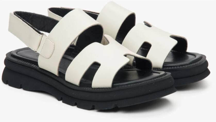 Estro Dames Witte Sandalen met een Flexibele Zool gemaakt van Echt Leer Er00115138 White Dames