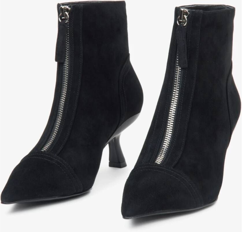 Estro Zwarte fluwelen enkellaarsjes voor dames met een lage stilettohak Black Dames