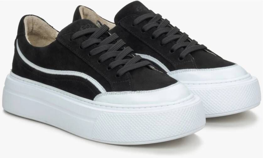 Estro Dames Zwarte Lage Sneakers gemaakt van Echt Italiaans Velours Er00115652 Black Dames