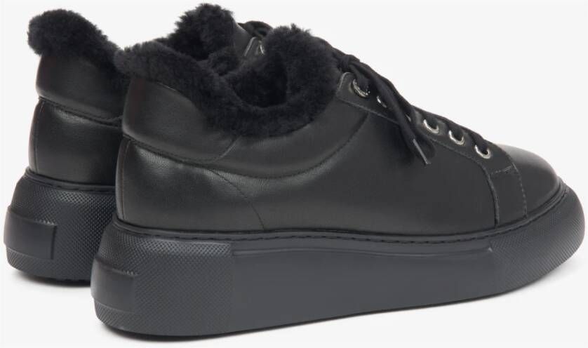 Estro Zwarte Lage Winter Sneakers voor Dames met Bontvoering Black Dames