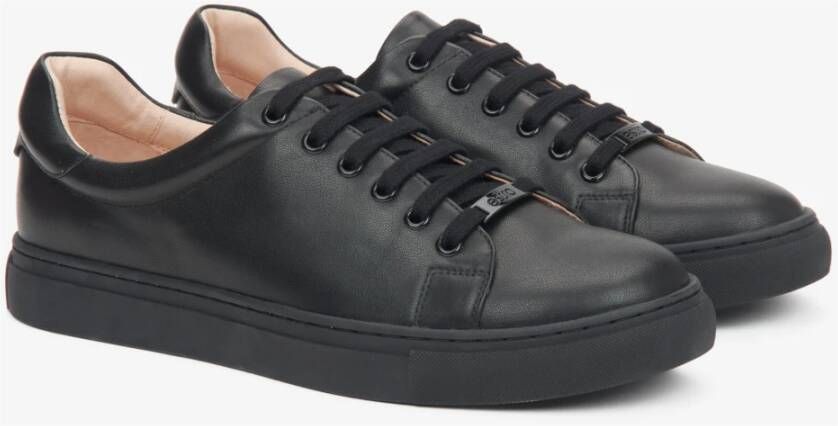 Estro Zwarte Leren Lage Sneakers Er00116627 Black Dames