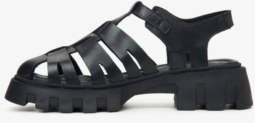 Estro Zwarte Leren Sandalen voor Dames met een Bedekte Teenlijn op een Platform Black Dames