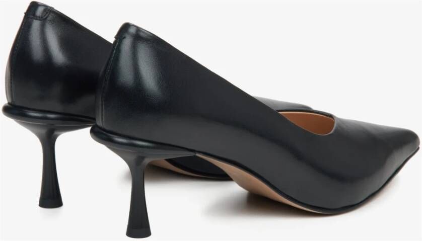 Estro Dames Zwarte Echte Leren Pumps met Puntige Neus Er00115104 Black Dames