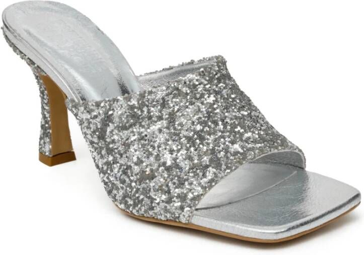 Fabienne Chapot Stijlvolle Alexa Mule Gray Dames