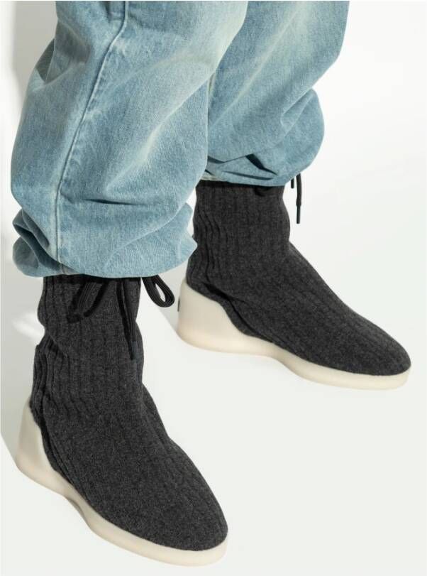 Fear Of God Enkellaarzen Moc Knit Hi Gray Dames