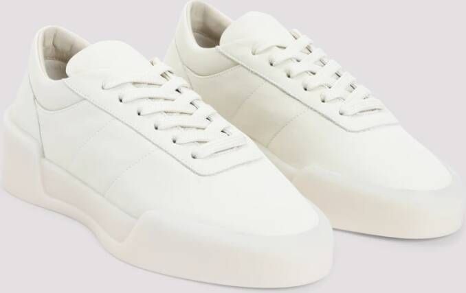 Fear Of God Witte Leren Sneakers Verhogen Stijl Beige Heren