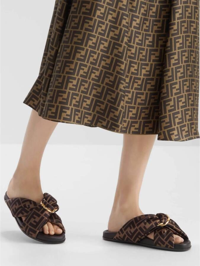 Fendi Bruine Satijnen Sandalen met FF Motief Brown Dames