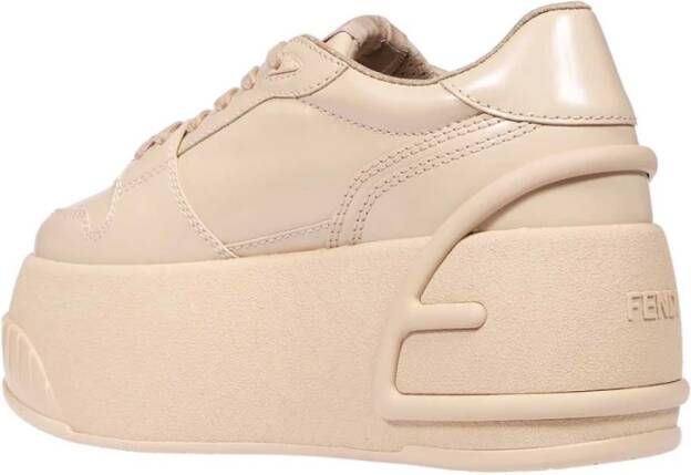 Fendi Lage leren sneakers Beige Dames