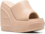 Fendi Leren Plateau-Wig Sandalen Beige Dames - Thumbnail 2