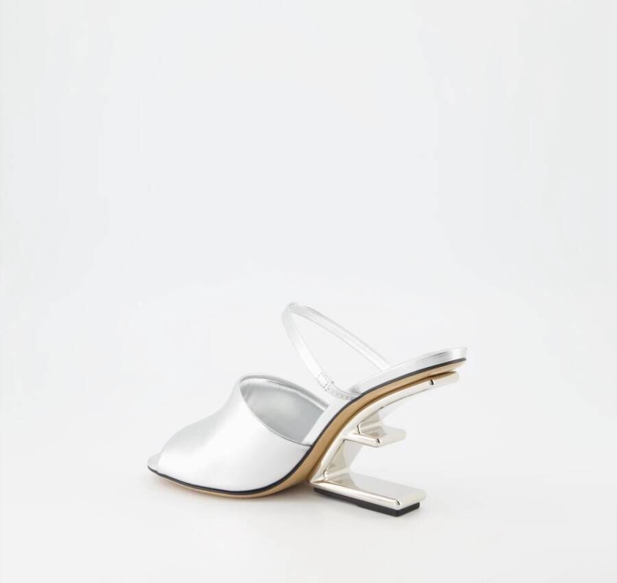 Fendi Sculpture Heel Sandalen Gray Dames