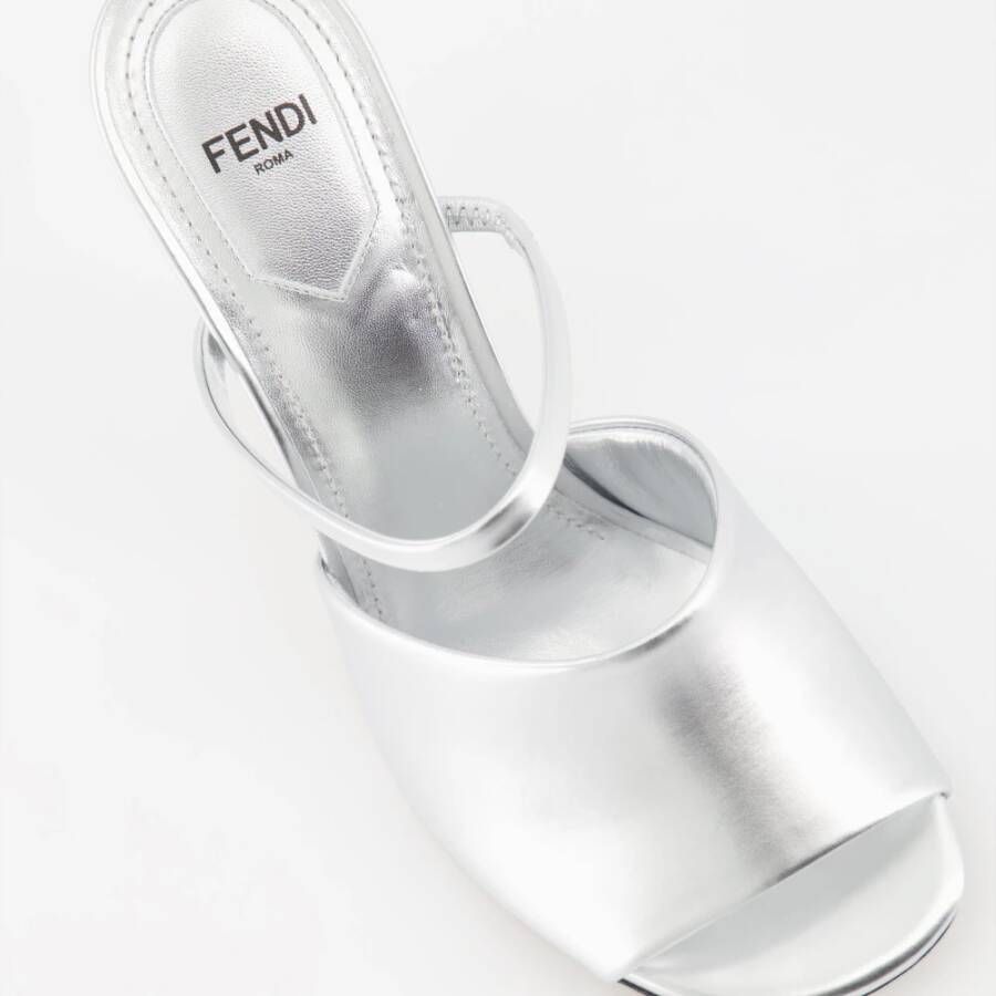 Fendi Beeldhouw Hiel Leren Slippers Gray Dames