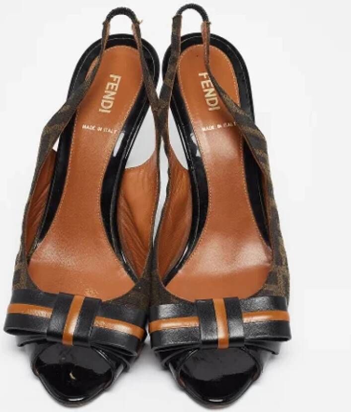 Fendi Vintage Pre-owned Canvas heels Brown Dames