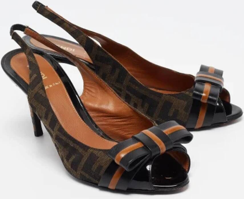 Fendi Vintage Pre-owned Canvas heels Brown Dames