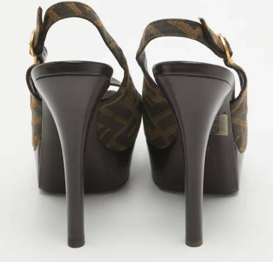 Fendi Vintage Pre-owned Canvas heels Brown Dames