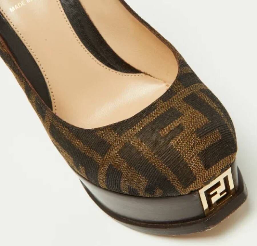 Fendi Vintage Pre-owned Canvas heels Brown Dames