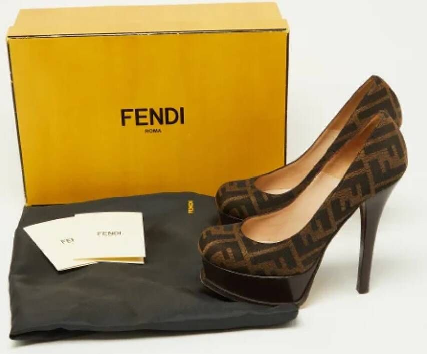 Fendi Vintage Pre-owned Canvas heels Brown Dames