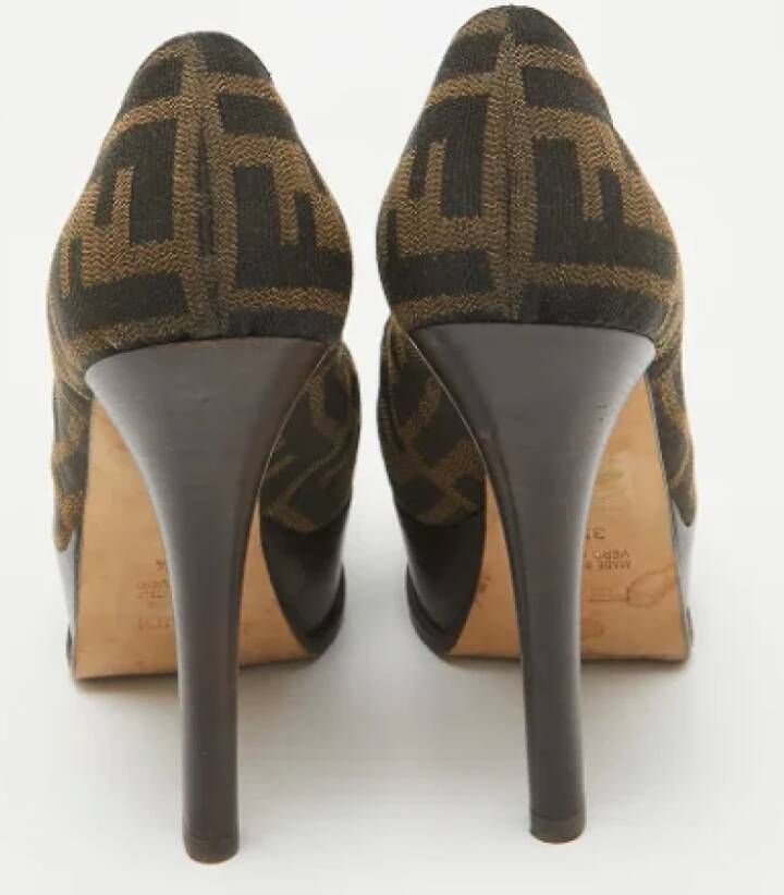 Fendi Vintage Pre-owned Canvas heels Brown Dames