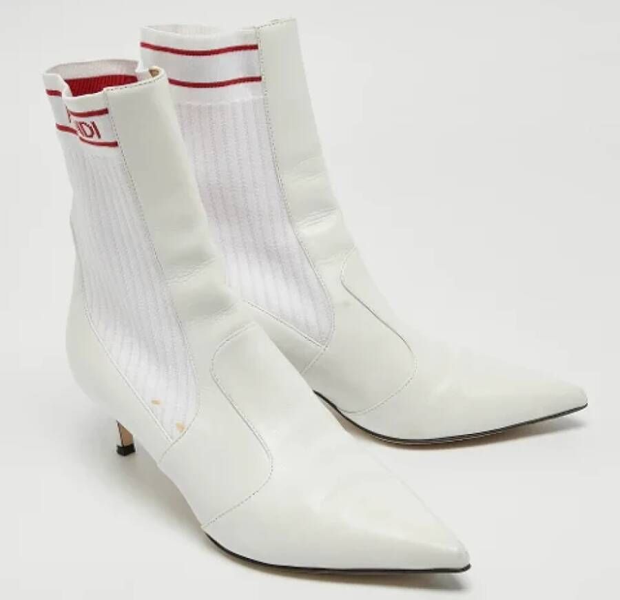 Fendi Vintage Pre-owned Fabric boots White Dames