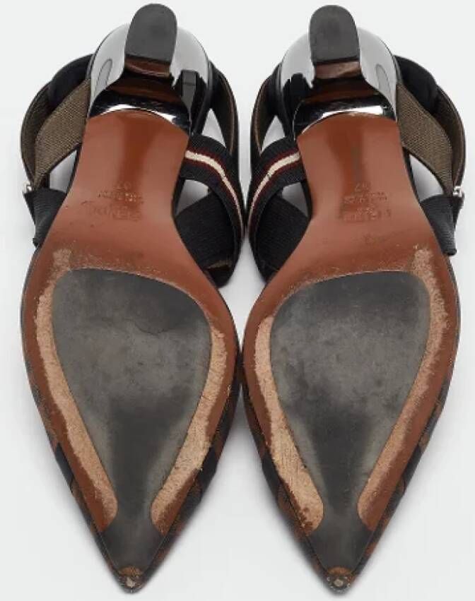 Fendi Vintage Pre-owned Fabric heels Brown Dames