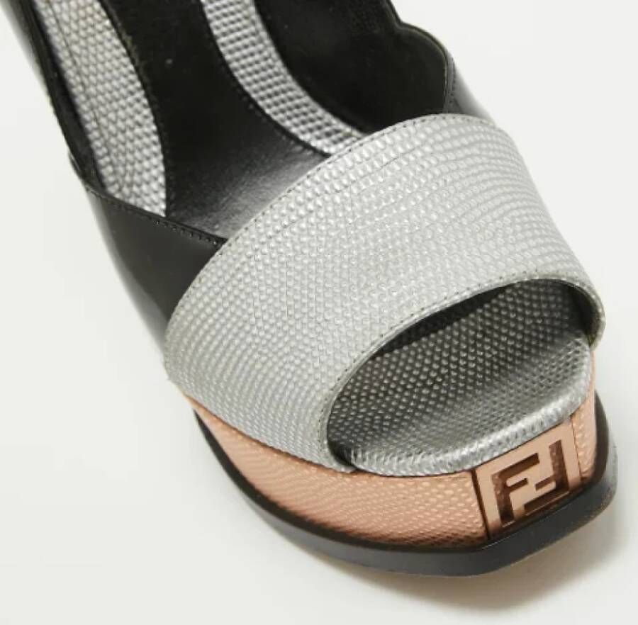 Fendi Vintage Pre-owned Leather heels Gray Dames