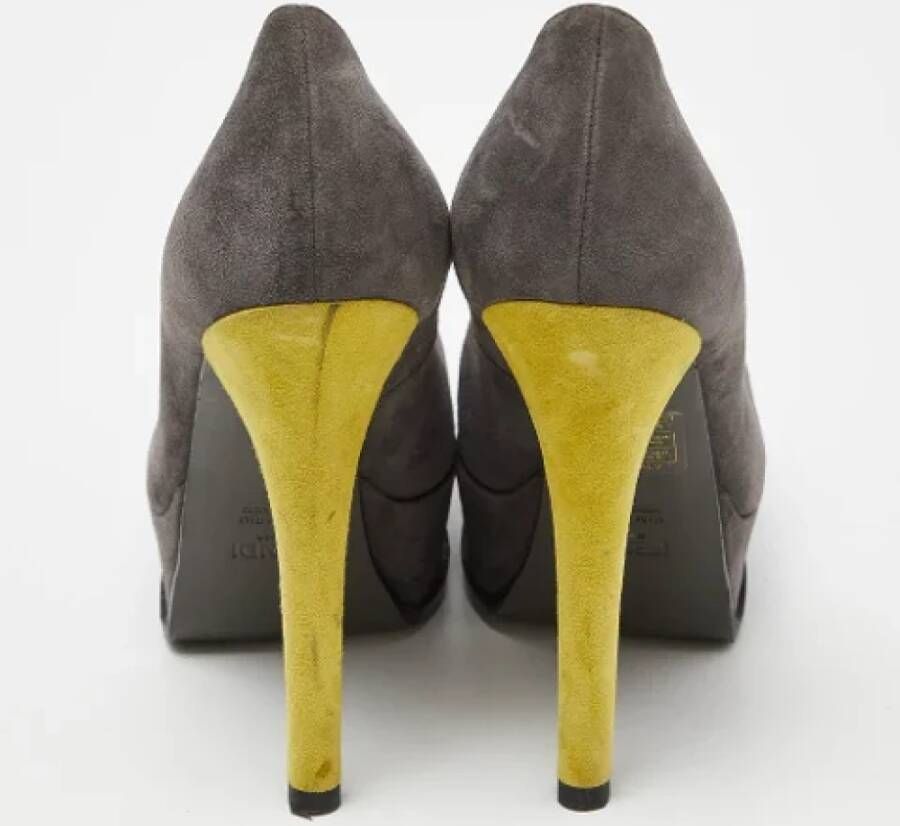 Fendi Vintage Pre-owned Leather heels Gray Dames