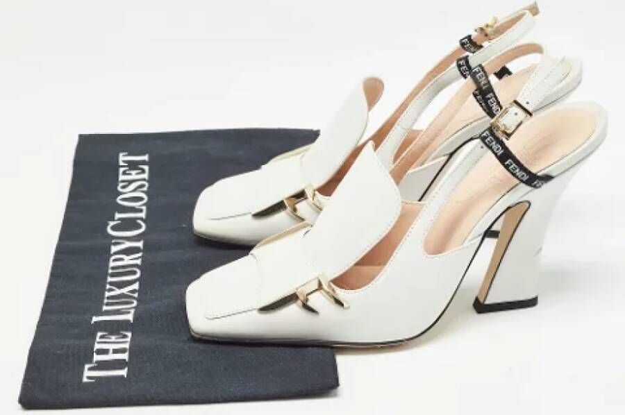 Fendi Vintage Pre-owned Leather heels White Dames