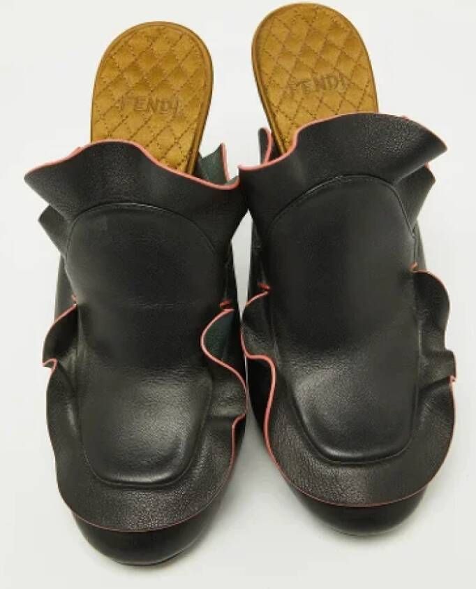 Fendi Vintage Pre-owned Leather mules Black Dames