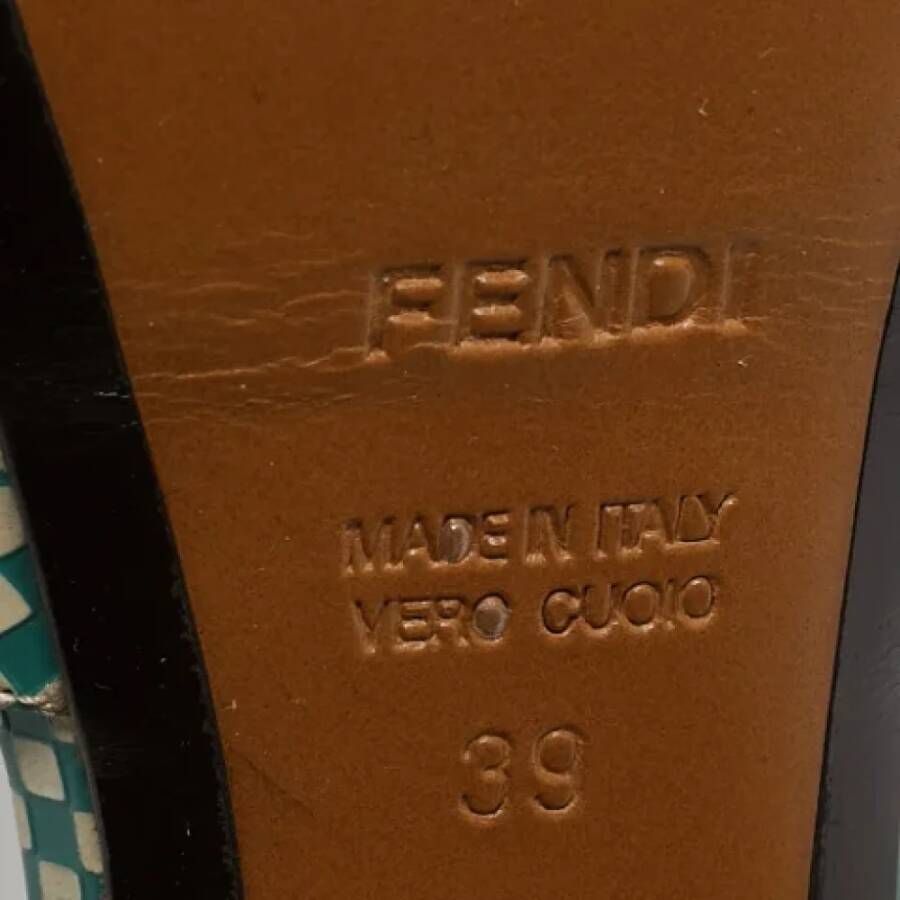 Fendi Vintage Pre-owned Leather sandals Multicolor Dames