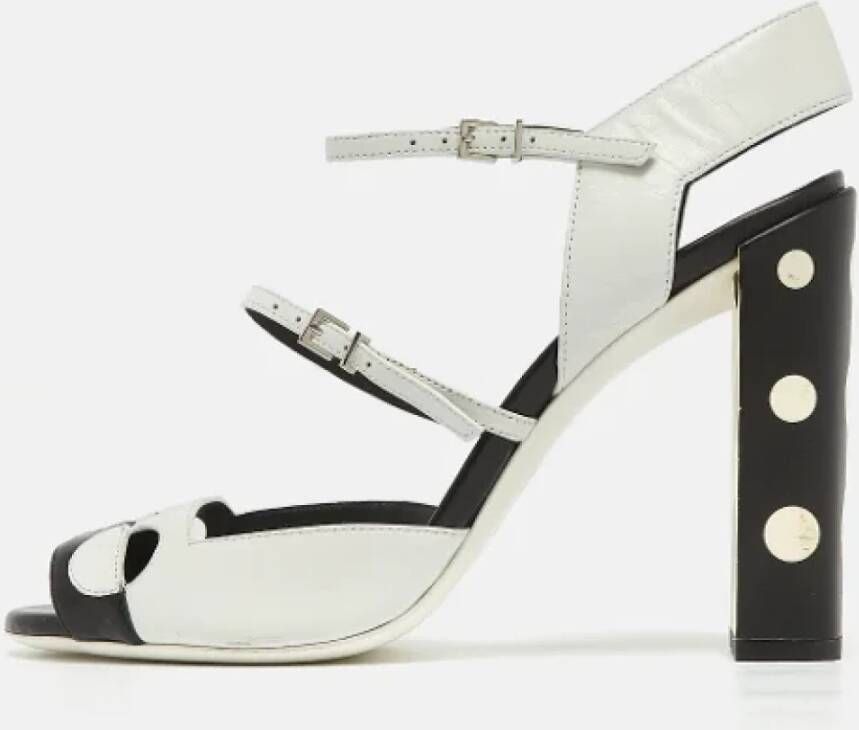 Fendi Vintage Pre-owned Leather sandals White Dames