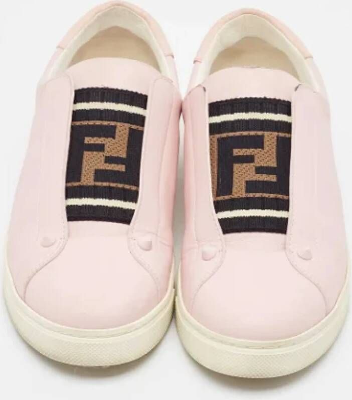 Fendi Vintage Pre-owned Leather sneakers Pink Dames