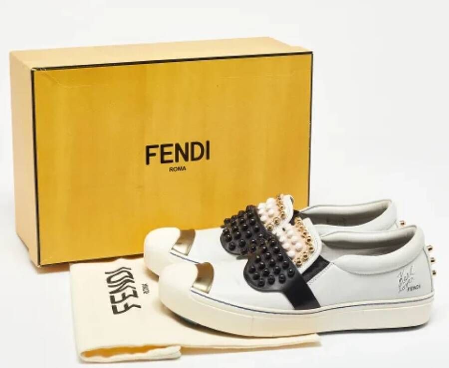 Fendi Vintage Pre-owned Leather sneakers White Dames