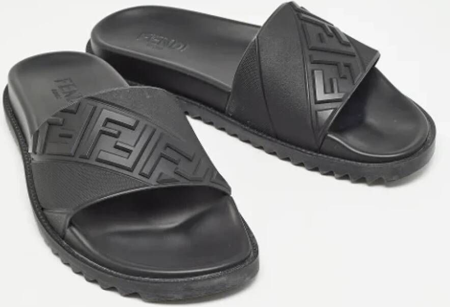 Fendi Vintage Pre-owned Rubber sandals Black Heren