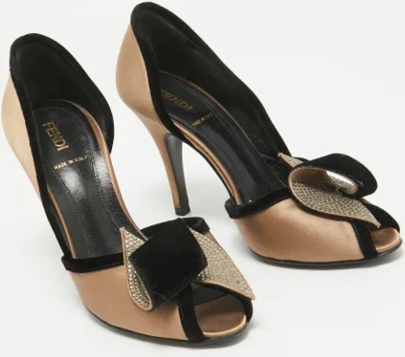 Fendi Vintage Pre-owned Satin heels Brown Dames